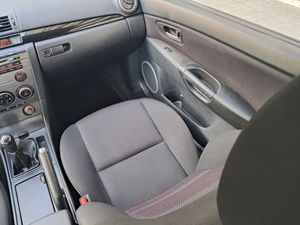Mazda 3 Active 1.6 VVT  - Foto 8