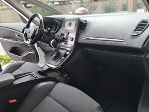 Renault Grand Scénic Zen TCe 116 kW (160CV) EDC GPF MY2021  - Foto 10