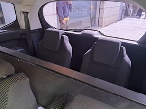 Peugeot 5008 Access 1.6 HDI 115 FAP  - Foto 8