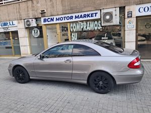 Mercedes Clase CLK 200 K ELEGANCE   - Foto 6