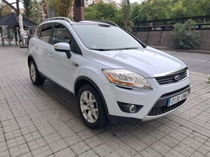 Ford Kuga 2.0 TDCi 2WD Titanium  - Foto 3
