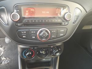 Opel Corsa 1.4 Expression 75 CV  - Foto 13