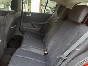 Renault Megane CONFORT DYNAMIQUE 1.6 16V  - Foto 8