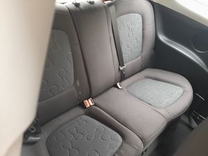 Hyundai i20 i20 1.2 Classic AA KEY  - Foto 9