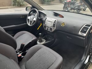 Hyundai i20 i20 1.2 Classic AA KEY  - Foto 7