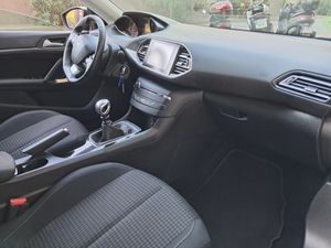 Peugeot 308 5p Business Line 1.6 BlueHDi 88KW 120CV  - Foto 7