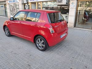 Suzuki Swift 1.3 GL 5p  - Foto 3