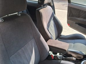 Alfa Romeo 147 1.6 TS 105CV Distinctive  - Foto 15