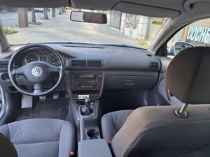 Volkswagen Passat 2.0 Advance 130CV  - Foto 10