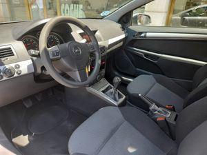 Opel Astra GTC 1.6 16v Enjoy  - Foto 9
