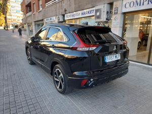 Mitsubishi Eclipse Cross 2.4 PHEV Kaiteki Auto 4WD  - Foto 4