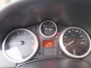 Peugeot 207 + 1.4i 75cv  - Foto 10