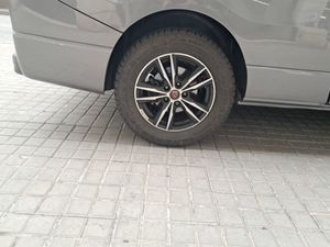 Opel Vivaro 1.6 CDTI SS 125 CV L1 2.7t Combi9  - Foto 12