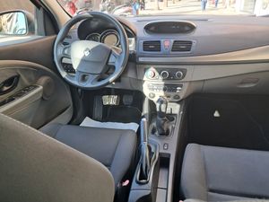 Renault Megane Authentique 1.6 16v 100 E5  - Foto 6