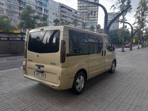 Renault Trafic Combi 6 27 P.Clim Corto Normal 2.5dCi140  - Foto 4