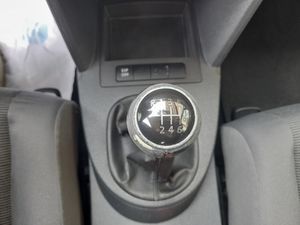 Volkswagen Touran 1.9 TDI 90cv Edition  - Foto 15