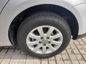 Volkswagen Touran 1.9 TDI 90cv Edition  - Foto 9