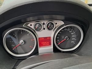 Ford Kuga 2.0 TDCi 2WD Titanium  - Foto 14