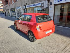 Suzuki Swift 1.3 GL 5p  - Foto 5