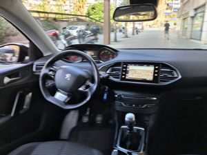 Peugeot 308 5p Business Line 1.6 BlueHDi 88KW (120CV  - Foto 11