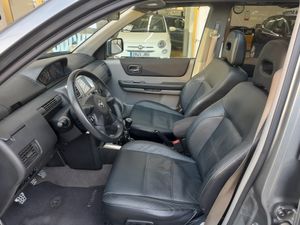 Nissan X-Trail 2.2 dCi COLUMBIA TITANIUM  - Foto 10