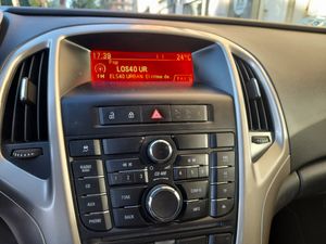 Opel Astra 1.6 Selective  - Foto 12