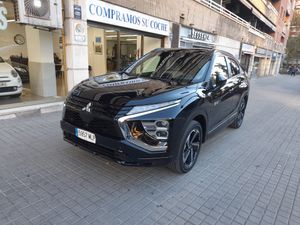 Mitsubishi Eclipse Cross 2.4 PHEV Kaiteki Auto 4WD  - Foto 2