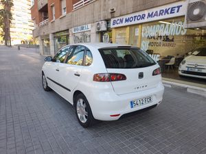 Seat Ibiza 1.4 16v 75cv Stylance  - Foto 4