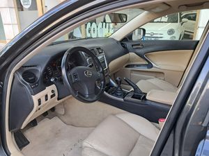 Lexus IS 220d Luxury  - Foto 10