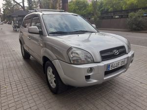 Hyundai Tucson 2.0 CDRi VGT Comfort  - Foto 2