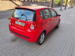 Chevrolet Aveo 1.4 16v LT  - Foto 4