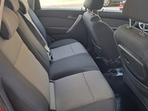 Chevrolet Aveo 1.4 16v LT  - Foto 6