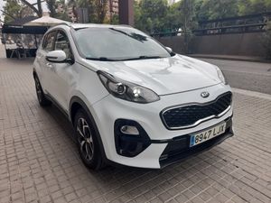 Kia Sportage 1.6 MHEV Business 100kW (136CV) 4x4  - Foto 4