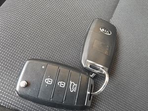 Kia Rio 1.0 T-GDi 74kW (100CV) MHEV iMT GT Line  - Foto 21