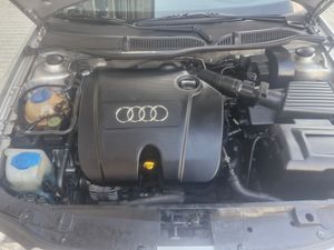 Audi A3  1.6 AMBIENTE  - Foto 13