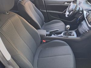 Peugeot 308 5p Business Line 1.6 BlueHDi 120  - Foto 9