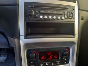 Peugeot 307 1.6 HDi DSign  - Foto 12