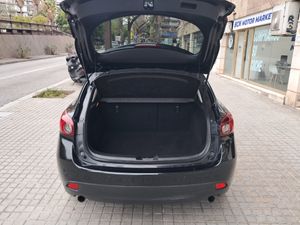 Mazda 3 2.0 GE 165 MT Luxury Safety  - Foto 9