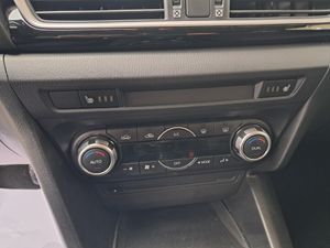 Mazda 3 2.0 GE 165 MT Luxury Safety  - Foto 14