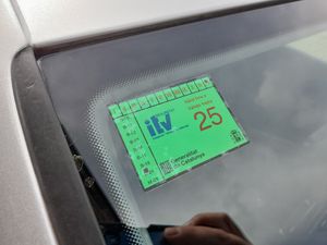 Volkswagen Touran 1.9 TDI 90cv Edition  - Foto 18