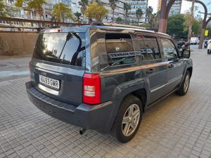 Jeep Patriot 2.0 TDCi 110kW PowerShift Titanium  - Foto 9