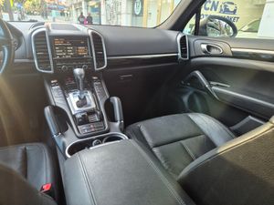 Porsche Cayenne 3.0 TD Triptonic  - Foto 8