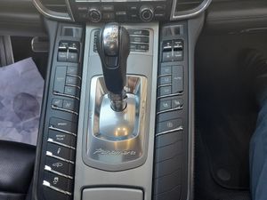 Porsche Panamera 4S  - Foto 22