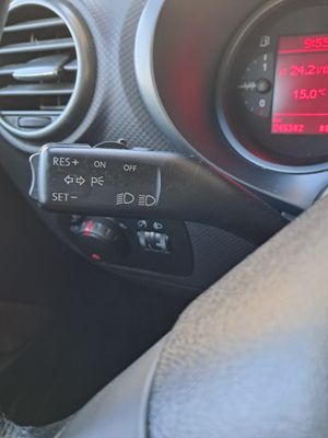 Seat Leon 2.0 TDI 140cv Stylance  - Foto 13