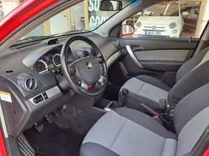 Chevrolet Aveo 1.4 16v LT  - Foto 11