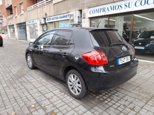 Toyota Auris 2.0 D4D Advance  - Foto 5