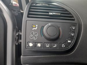 Citroën C4 Picasso CITROEN C4 Picasso 1.6 VTi 120cv Business  - Foto 17