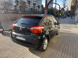 Citroën C4 Picasso CITROEN C4 Picasso 1.8 16v CMP Exclusive  - Foto 6