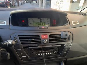 Citroën C4 Picasso CITROEN C4 Picasso 1.8 16v CMP Exclusive  - Foto 15