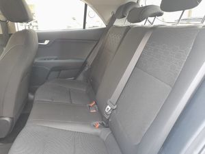 Kia Rio 1.0 TGDI 74kW 100CV MHEV iMT GT Line  - Foto 8